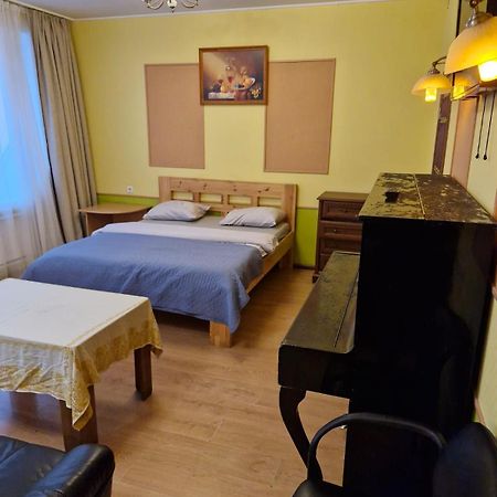 Apartament Erfolg 12 Даугавпілс Екстер'єр фото