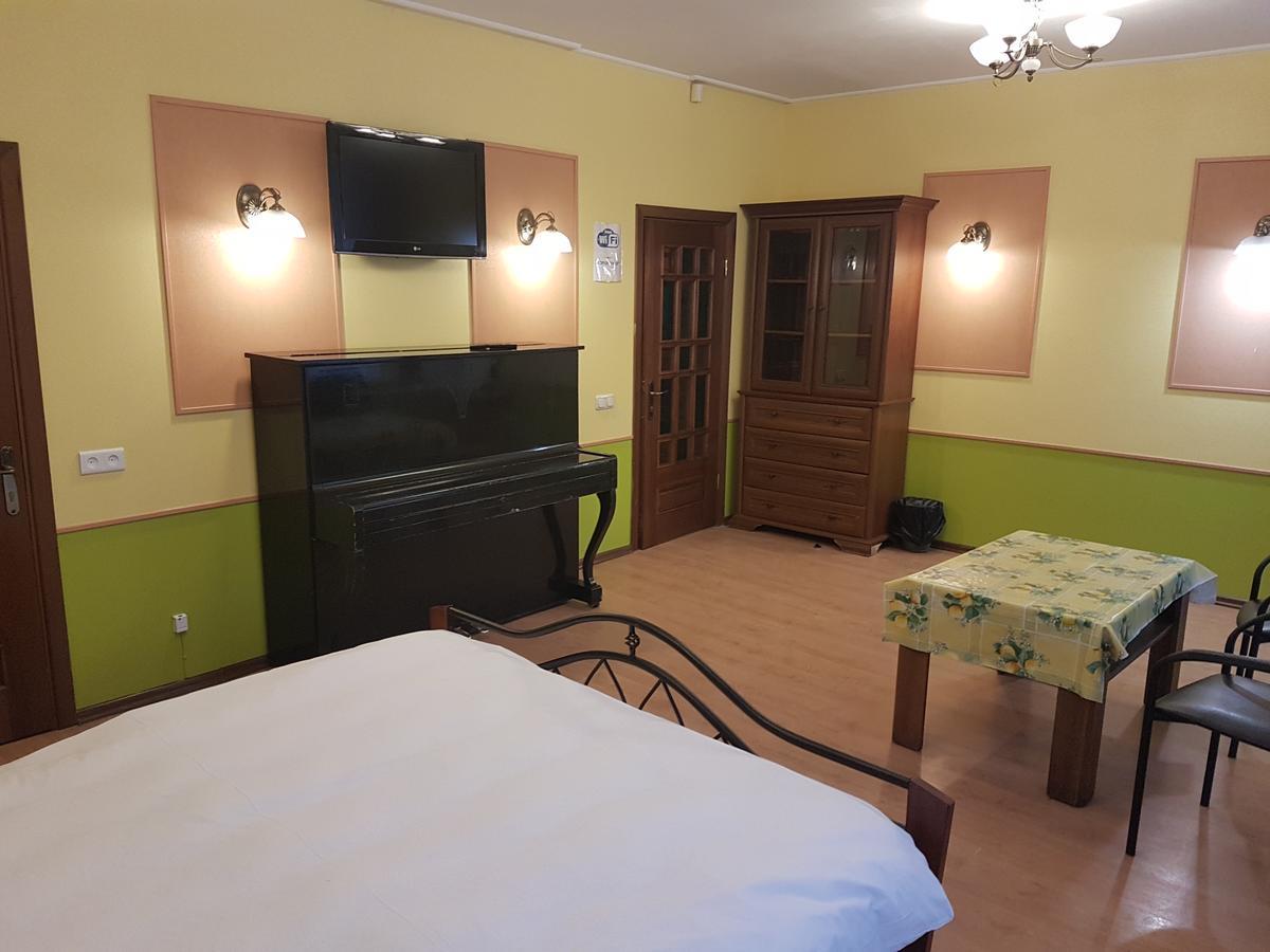 Apartament Erfolg 12 Даугавпілс Екстер'єр фото