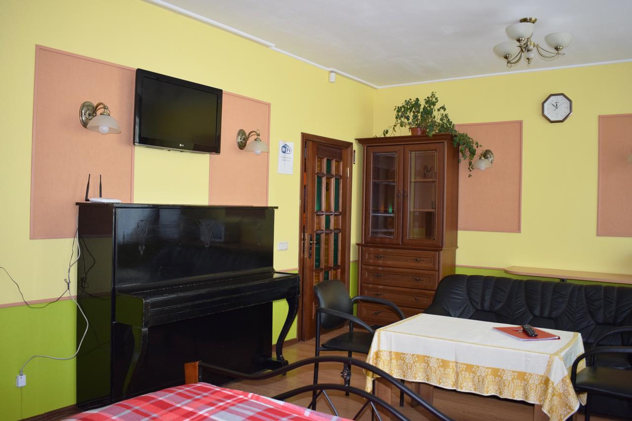 Apartament Erfolg 12 Даугавпілс Екстер'єр фото